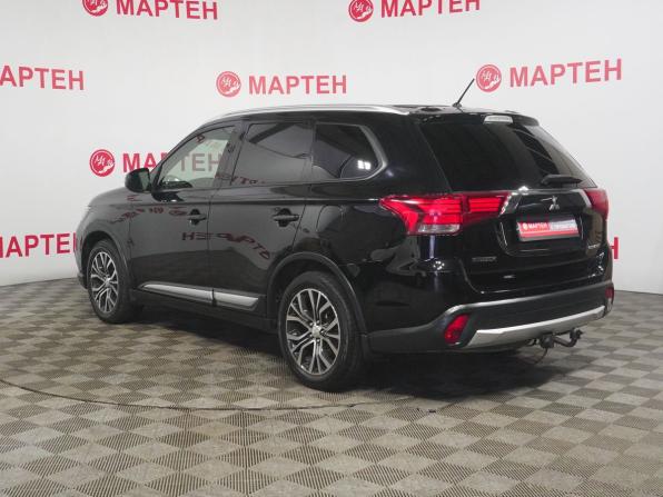 Mitsubishi Outlander III Рестайлинг 2 с пробегом 2016 года, цена 1 780 000 рублей, 181906 км, внедорожник, Автокод Объявления
