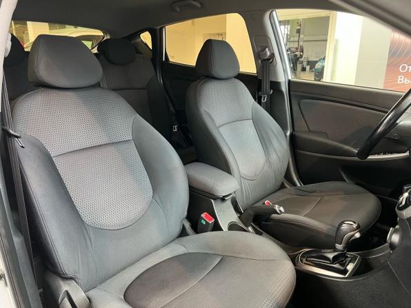 Hyundai Solaris I Рестайлинг с пробегом 2014 года, цена 1 099 000 рублей, 97908 км, хэтчбек, Автокод Объявления