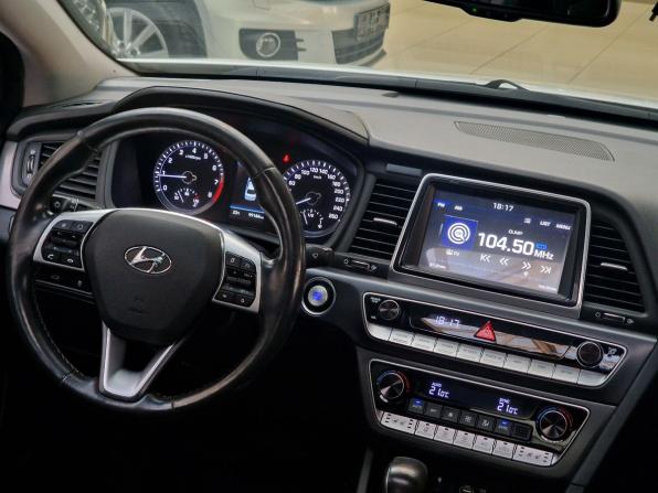 Hyundai Sonata VII (LF) Рестайлинг с пробегом 2018 года, цена 1 849 000 рублей, 99086 км, седан, Автокод Объявления