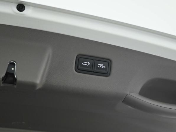 Kia Carnival IV с пробегом 2020 года, цена 4 100 000 рублей, 78000 км, минивэн, Автокод Объявления