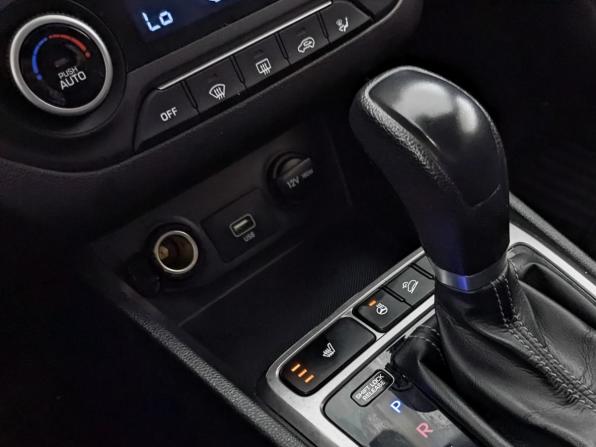Hyundai Creta I Рестайлинг с пробегом 2020 года, цена 2 000 000 рублей, 70270 км, внедорожник, Автокод Объявления