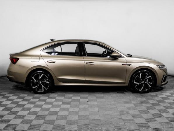 Skoda Octavia IV (A8) с пробегом 2021 года, цена 2 749 000 рублей, 32000 км, лифтбек, Автокод Объявления