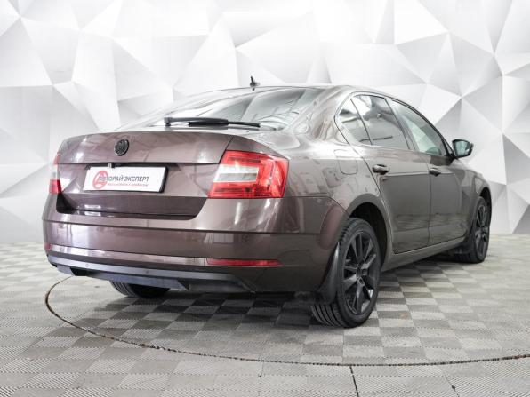 Skoda Octavia III (A7) Рестайлинг с пробегом 2018 года, цена 1 818 000 рублей, 142331 км, лифтбек, Автокод Объявления