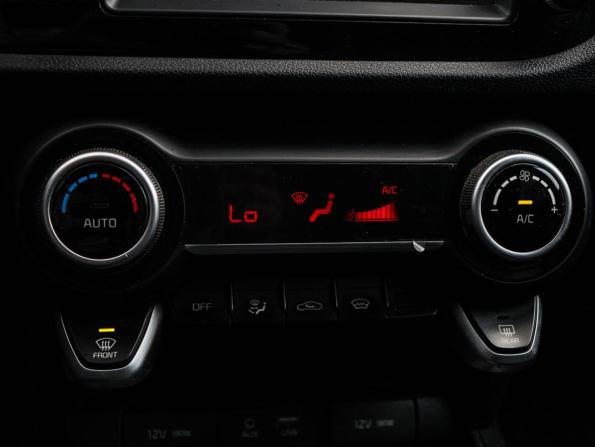 Kia Rio IV с пробегом 2018 года, цена 1 399 000 рублей, 178404 км, хэтчбек, Автокод Объявления