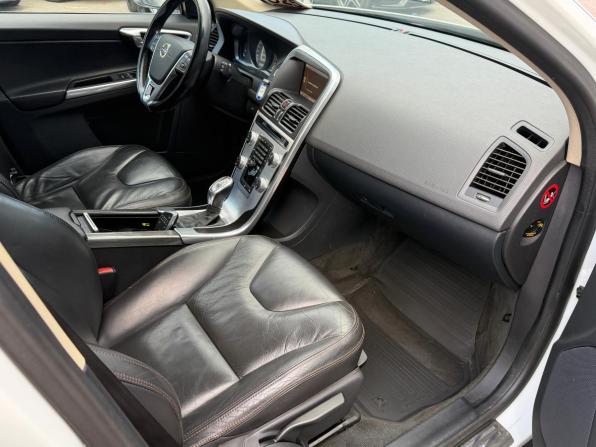Volvo XC60 I с пробегом 2012 года, цена 1 189 000 рублей, 345000 км, внедорожник, Автокод Объявления