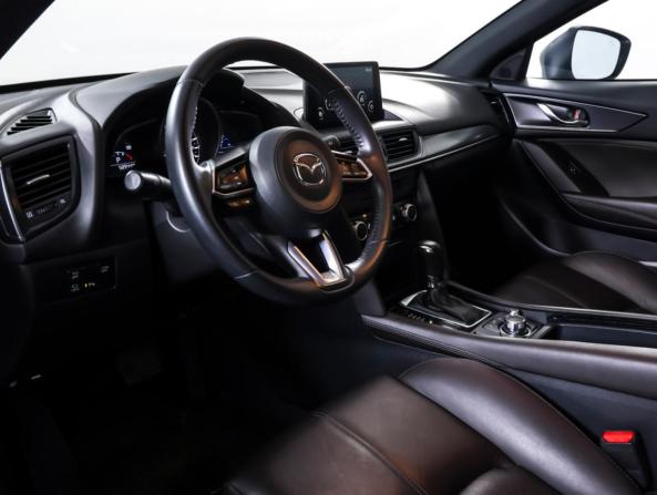 Mazda CX-4 I Рестайлинг с пробегом 2023 года, цена 2 717 000 рублей, 58943 км, внедорожник, Автокод Объявления