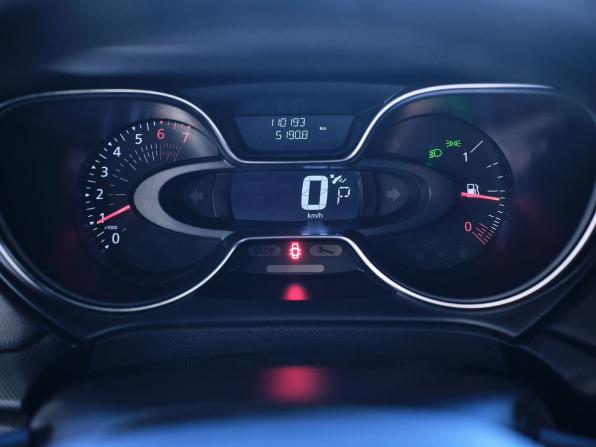 Renault Kaptur I Рестайлинг с пробегом 2021 года, цена 1 552 000 рублей, 110191 км, внедорожник, Автокод Объявления