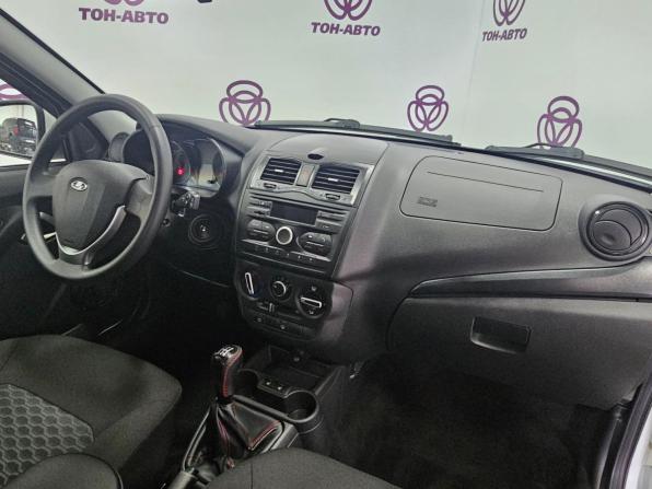 Lada (ВАЗ) Granta I Рестайлинг с пробегом 2023 года, цена 765 000 рублей, 34849 км, лифтбек, Автокод Объявления