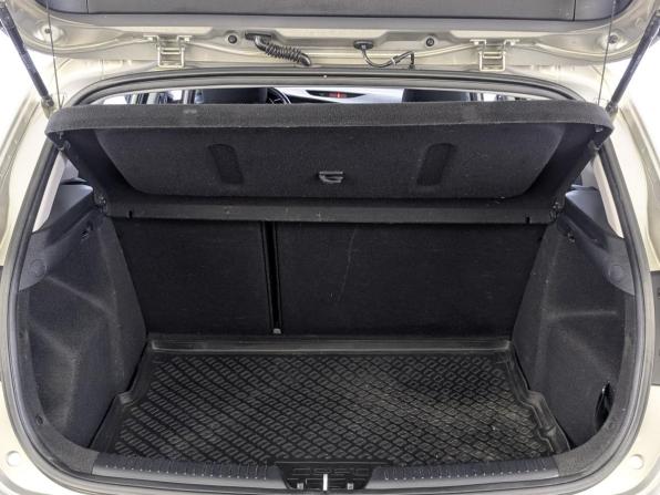 Kia Ceed II с пробегом 2014 года, цена 1 200 000 рублей, 138142 км, хэтчбек, Автокод Объявления