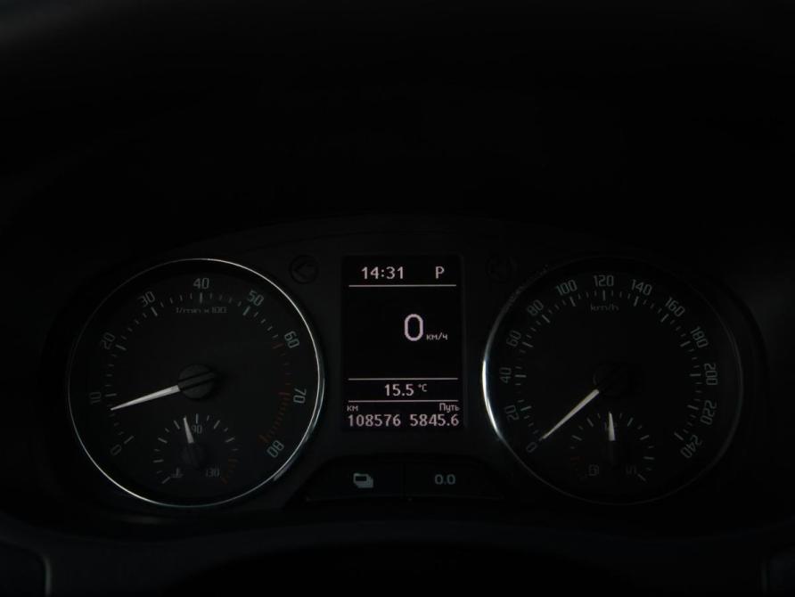 Skoda Roomster I Рестайлинг Москва  - изображение 9