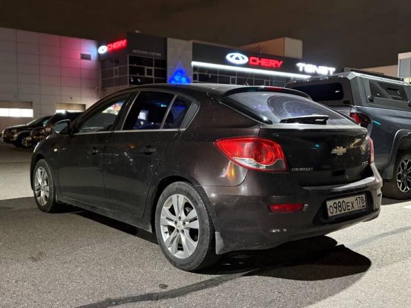 Chevrolet Cruze I Рестайлинг с пробегом 2013 года, цена 680 000 рублей, 230000 км, хэтчбек, Автокод Объявления