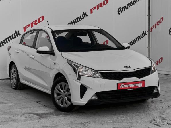 Kia Rio IV Рестайлинг с пробегом 2021 года, цена 1 615 000 рублей, 77531 км, седан, Автокод Объявления
