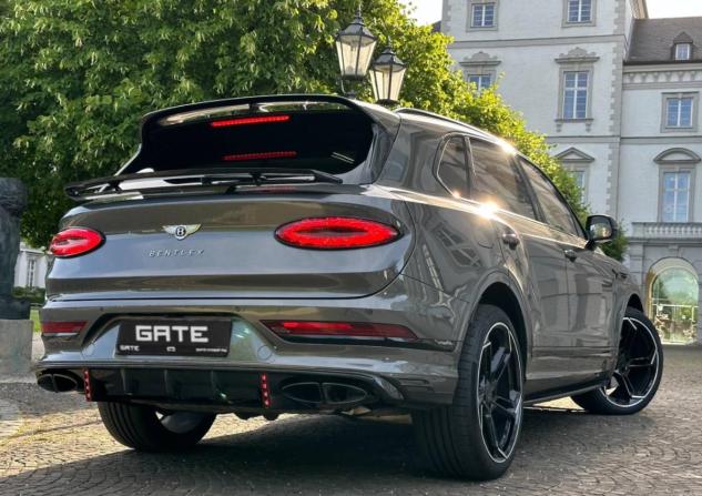 Новый Bentley Bentayga I Рестайлинг 2025 года, цена 44 861 800 рублей, внедорожник, Автокод Объявления