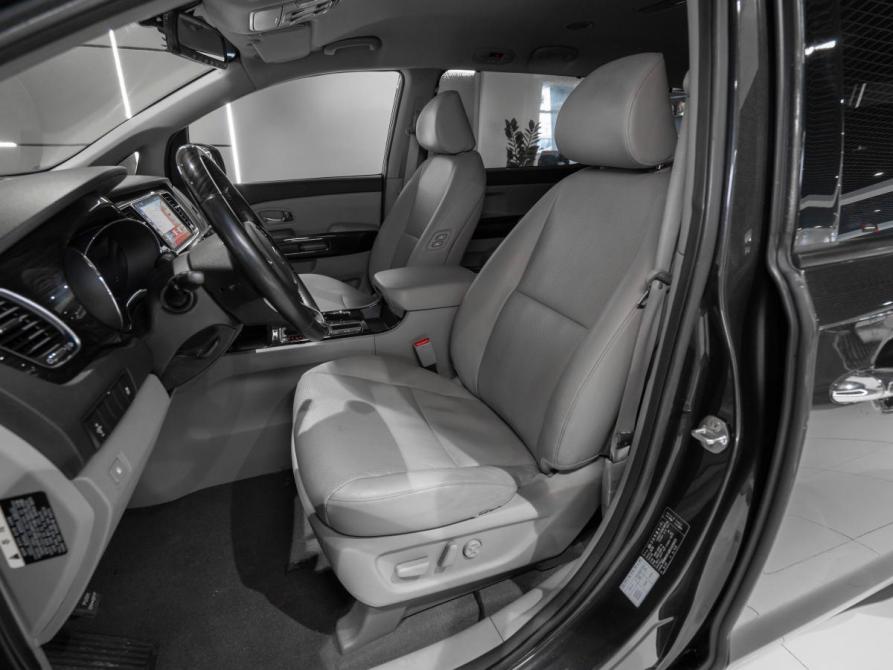 Kia Carnival III Москва  - изображение 9