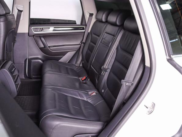 Volkswagen Touareg II с пробегом 2013 года, цена 1 920 000 рублей, 183000 км, внедорожник, Автокод Объявления