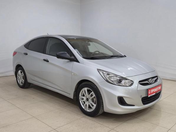 Hyundai Solaris I с пробегом 2013 года, цена 730 000 рублей, 129542 км, седан, Автокод Объявления