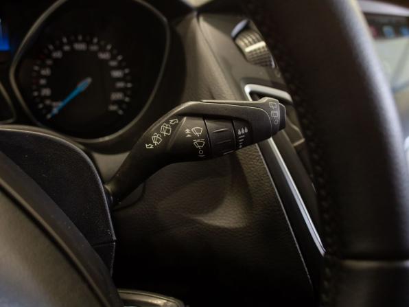 Ford Focus III Рестайлинг с пробегом 2019 года, цена 1 275 000 рублей, 121352 км, универсал, Автокод Объявления