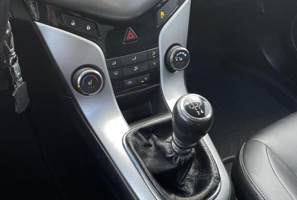 Chevrolet Cruze I Рестайлинг Иваново  - изображение 16