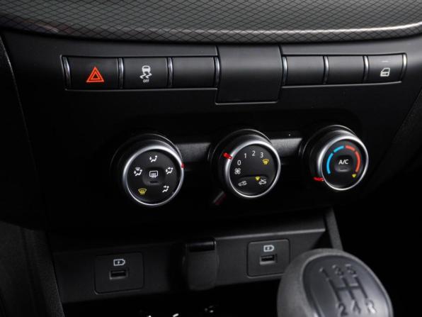 Lada (ВАЗ) Vesta I Рестайлинг (NG) с пробегом 2026 года, цена 1 670 000 рублей, 53 км, седан, Автокод Объявления