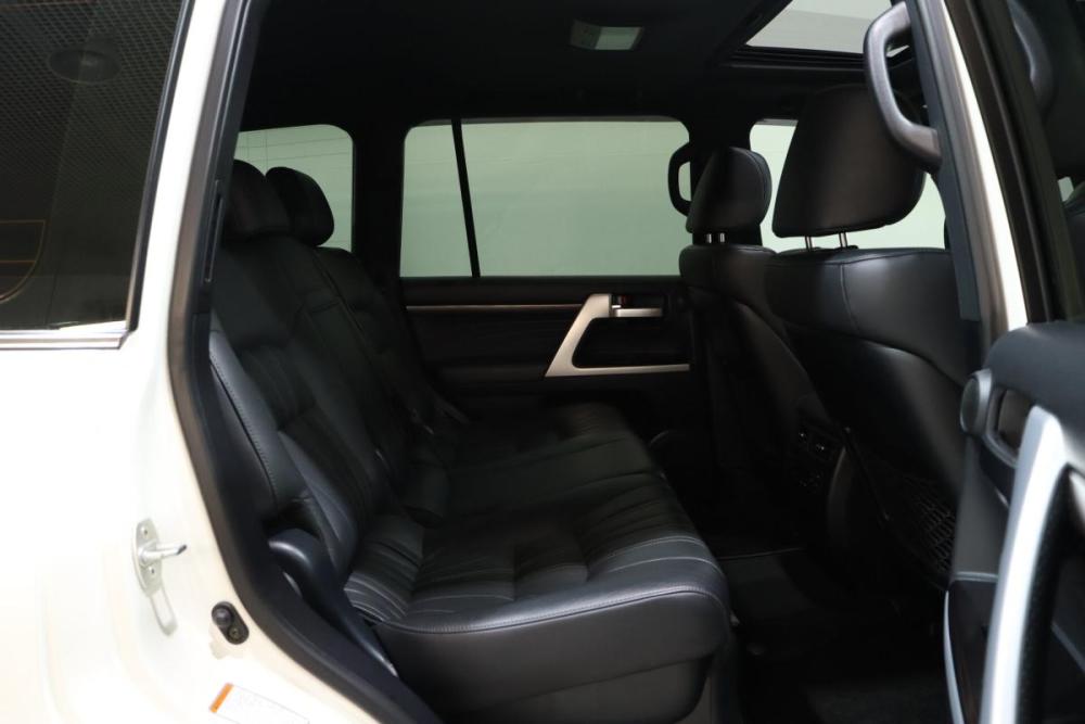 Toyota Land Cruiser 200 Series Рестайлинг 2 Сургут  - изображение 42