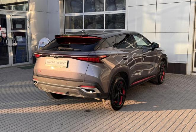 Omoda C5 I с пробегом 2023 года, цена 1 850 000 рублей, 77387 км, внедорожник, Автокод Объявления