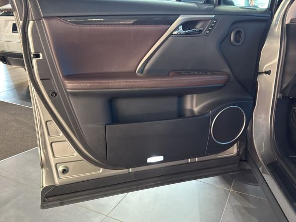 Lexus RX IV с пробегом 2017 года, цена 3 475 000 рублей, 135760 км, внедорожник, Автокод Объявления