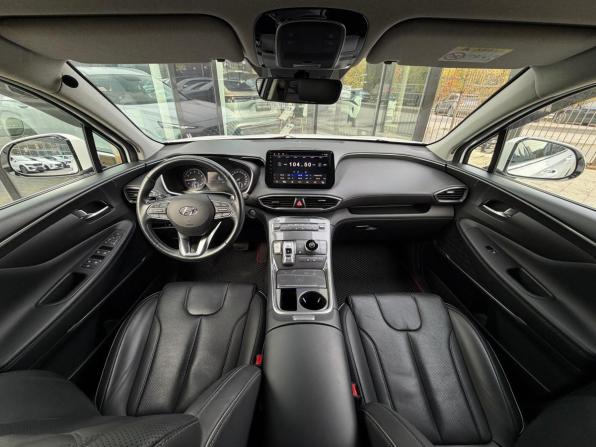 Hyundai Santa Fe IV Рестайлинг с пробегом 2021 года, цена 3 549 000 рублей, 55000 км, внедорожник, Автокод Объявления