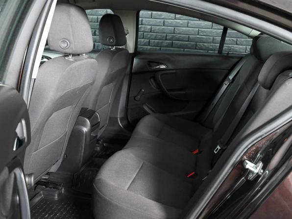 Opel Insignia I Рестайлинг с пробегом 2014 года, цена 1 235 000 рублей, 77922 км, седан, Автокод Объявления