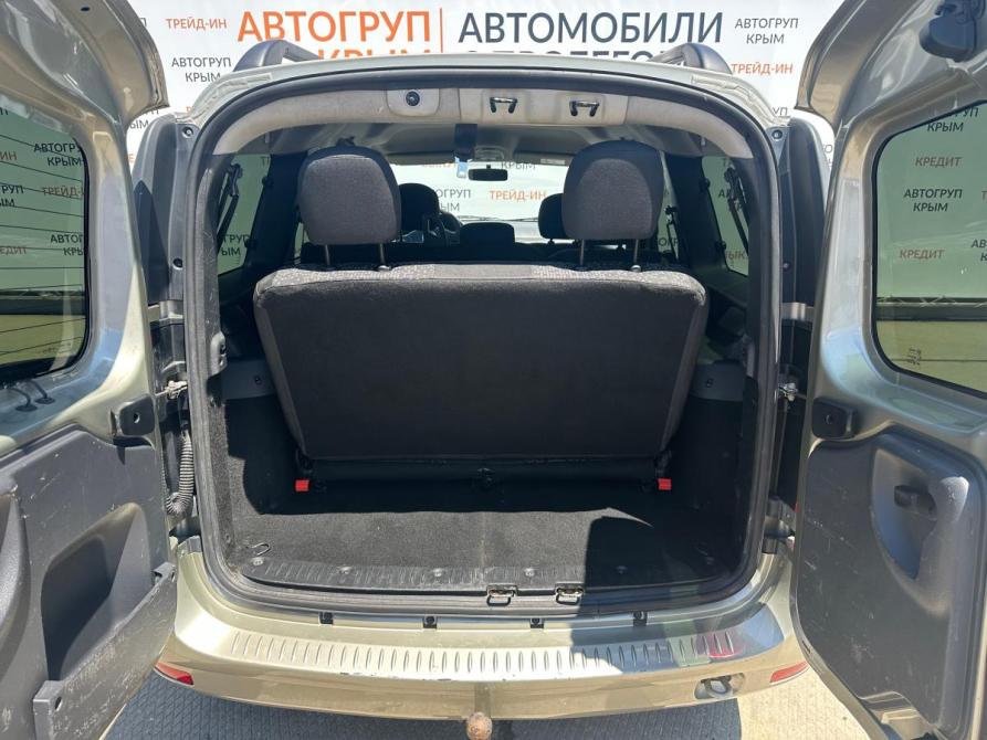 Lada (ВАЗ) Largus I Крым  - изображение 16