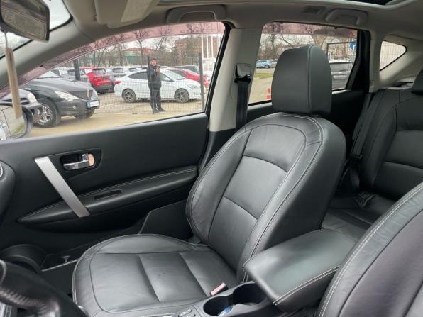 Nissan Qashqai I Рестайлинг с пробегом 2010 года, цена 1 300 000 рублей, 223761 км, внедорожник, Автокод Объявления