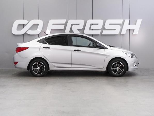 Hyundai Solaris I Рестайлинг с пробегом 2015 года, цена 999 000 рублей, 121604 км, седан, Автокод Объявления