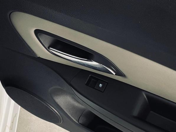 Chevrolet Cruze I Рестайлинг с пробегом 2015 года, цена 850 000 рублей, 199537 км, седан, Автокод Объявления