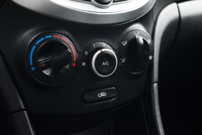 Hyundai Solaris I с пробегом 2011 года, цена 729 000 рублей, 203916 км, седан, Автокод Объявления