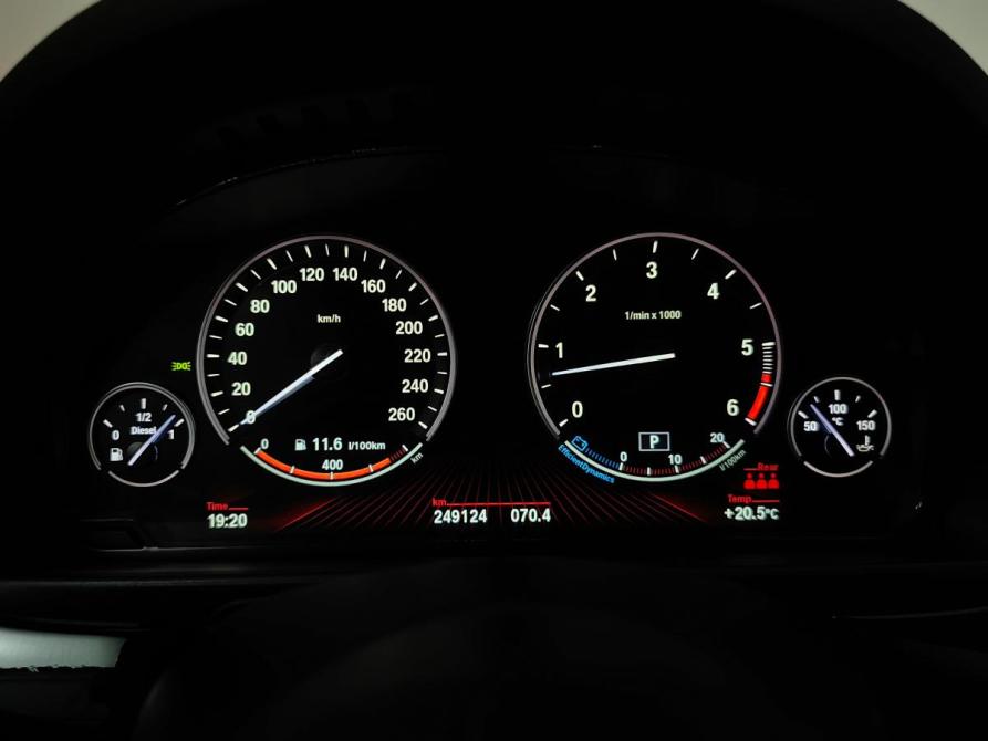 BMW 5 серии VI (F10/F11/F07) Москва  - изображение 16