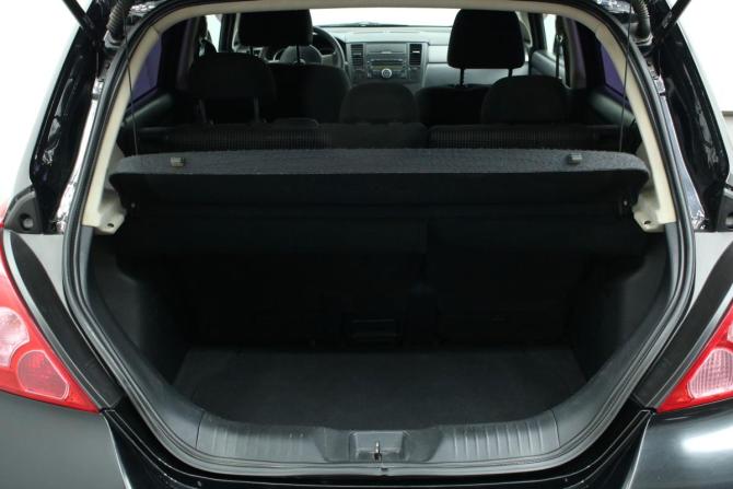 Nissan Tiida I Рестайлинг с пробегом 2011 года, цена 845 000 рублей, 145198 км, хэтчбек, Автокод Объявления