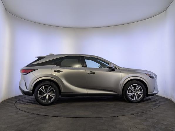 Lexus RX V с пробегом 2025 года, цена 7 510 000 рублей, 14995 км, внедорожник, Автокод Объявления
