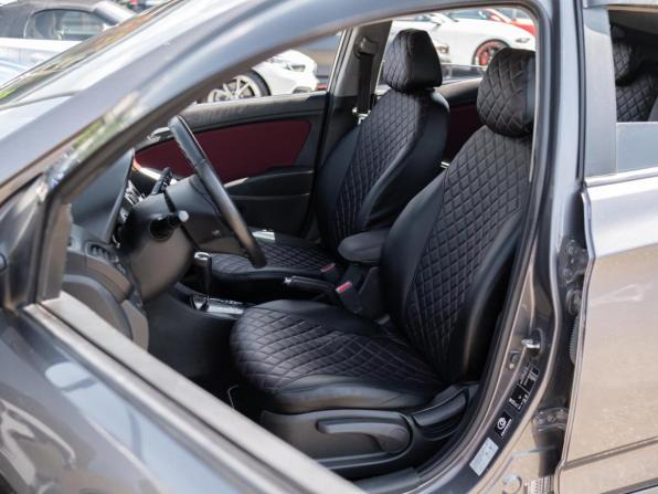 Hyundai Solaris I с пробегом 2012 года, цена 785 000 рублей, 258618 км, хэтчбек, Автокод Объявления