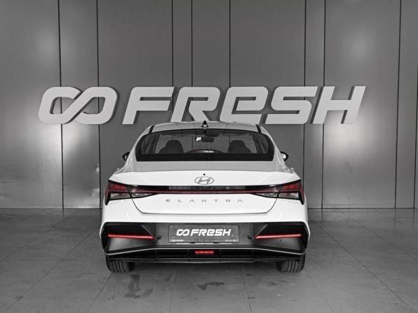 Hyundai Elantra VII (CN7) Рестайлинг с пробегом 2023 года, цена 2 829 000 рублей, 528 км, седан, Автокод Объявления