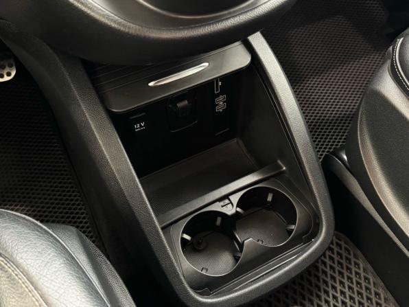 Mercedes-Benz V-Класс III (W447) с пробегом 2016 года, цена 4 200 000 рублей, 275205 км, минивэн, Автокод Объявления