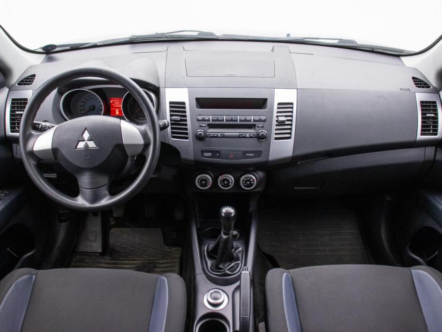 Mitsubishi Outlander II Москва  - изображение 13