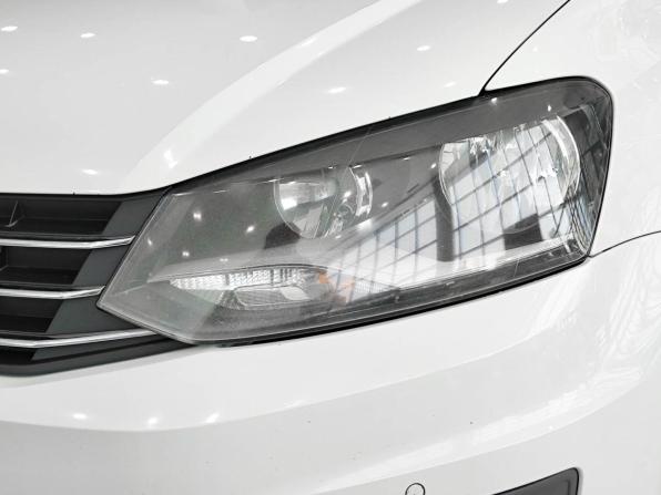 Volkswagen Polo V Рестайлинг с пробегом 2017 года, цена 1 399 000 рублей, 98273 км, седан, Автокод Объявления
