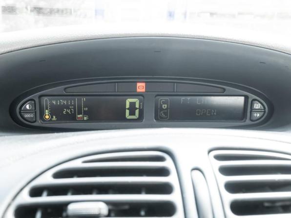 Citroen Xsara Picasso с пробегом 2002 года, цена 290 000 рублей, 417411 км, компактвэн, Автокод Объявления
