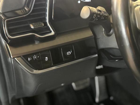 Kia Sportage V с пробегом 2023 года, цена 3 495 000 рублей, 70095 км, внедорожник, Автокод Объявления