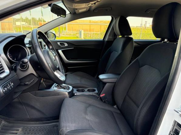 Kia Ceed III с пробегом 2019 года, цена 1 385 000 рублей, 179000 км, универсал, Автокод Объявления