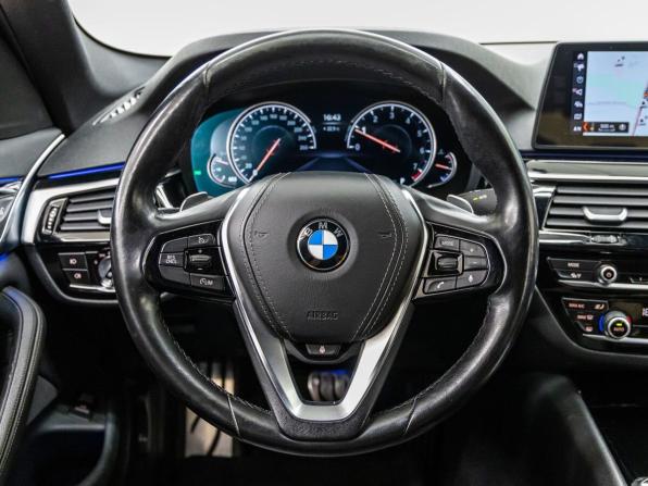 BMW 5 серии VII (G30/G31/G38) с пробегом 2017 года, цена 3 498 000 рублей, 66256 км, седан, Автокод Объявления