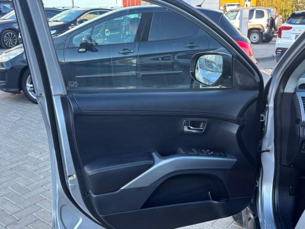 Mitsubishi Outlander II Рестайлинг с пробегом 2011 года, цена 1 175 000 рублей, 218584 км, внедорожник, Автокод Объявления