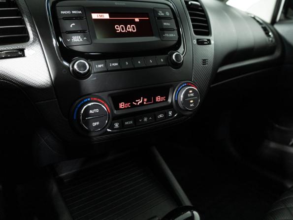 Kia Cerato III Рестайлинг (Classic) с пробегом 2018 года, цена 1 699 700 рублей, 88594 км, седан, Автокод Объявления