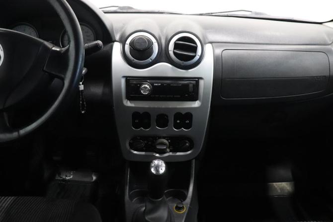 Renault Logan I Рестайлинг с пробегом 2010 года, цена 425 000 рублей, 198262 км, седан, Автокод Объявления