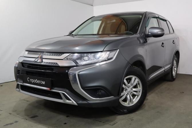 Mitsubishi Outlander III Рестайлинг 3 с пробегом 2019 года, цена 1 919 000 рублей, 105000 км, внедорожник, Автокод Объявления