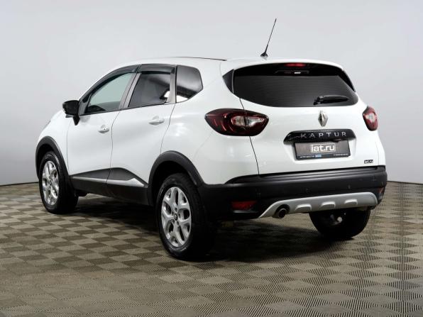 Renault Kaptur I с пробегом 2017 года, цена 934 000 рублей, 138113 км, внедорожник, Автокод Объявления